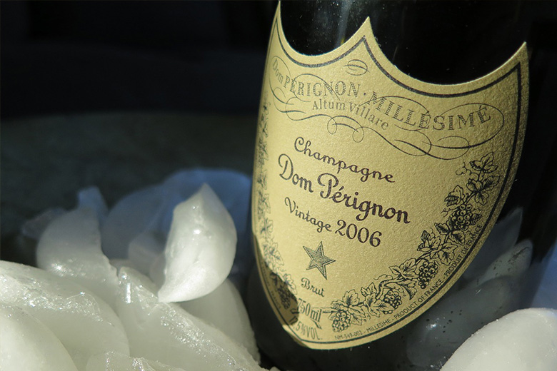 専用！最高級シャンパン代名詞「ドン・ペリニョン（ドンペリ）」の1998年の作品シャルドネ